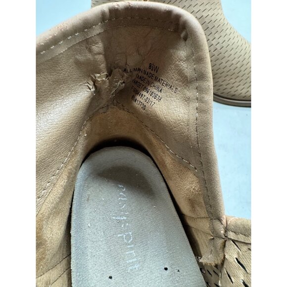 Tan Perforated Ankle Boots For Women Size 8.5 chunk 1" heal slip on V-sides READ - Picture 7 of 14